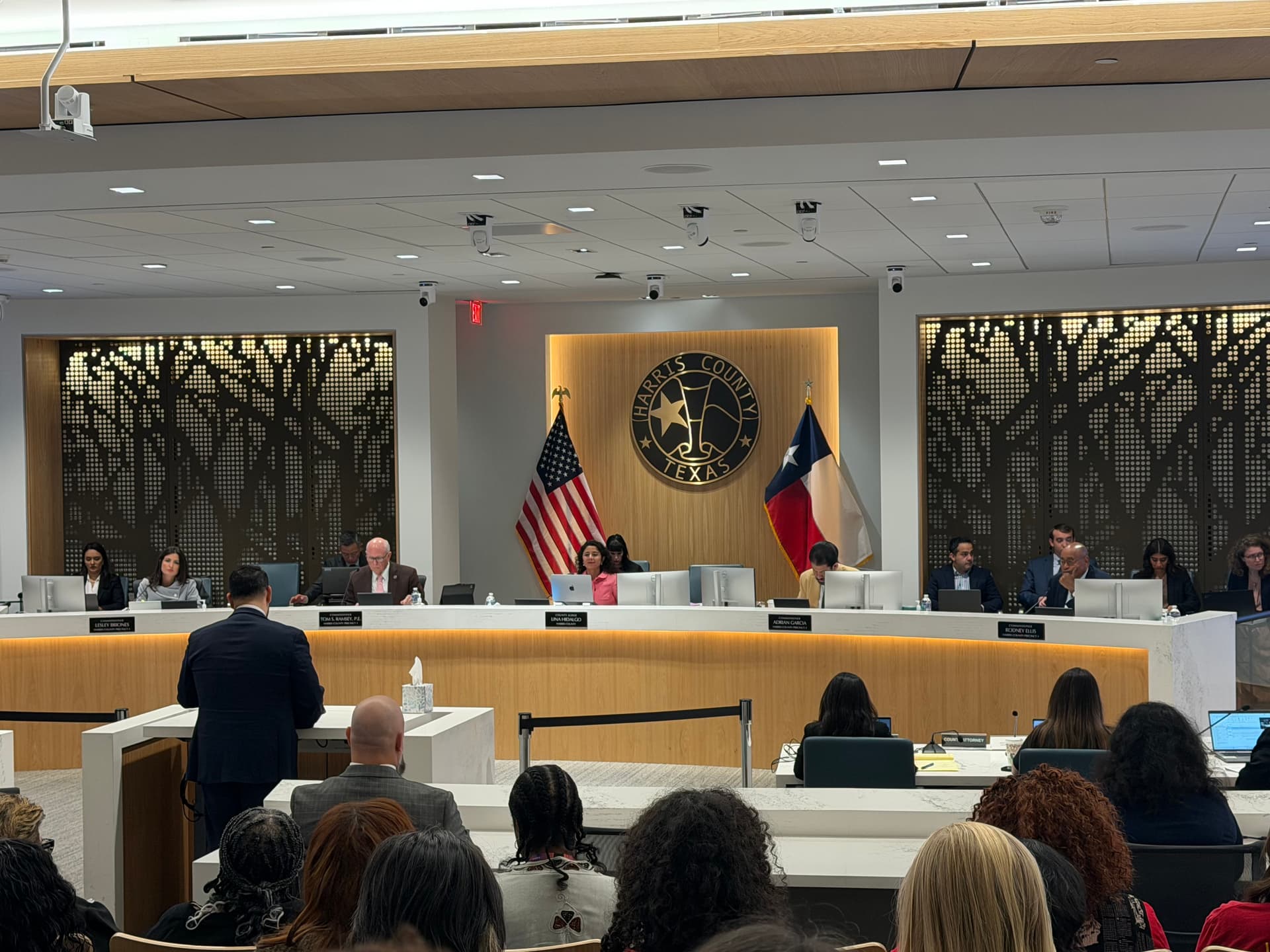 Harris County commissioners seek Flock accountability plan