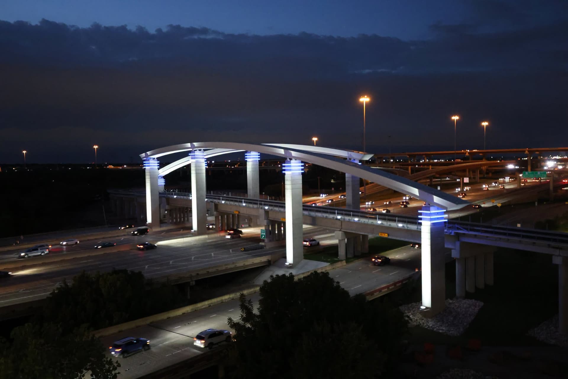 Richardson hosts lighting ceremony for US 75 DART bridge