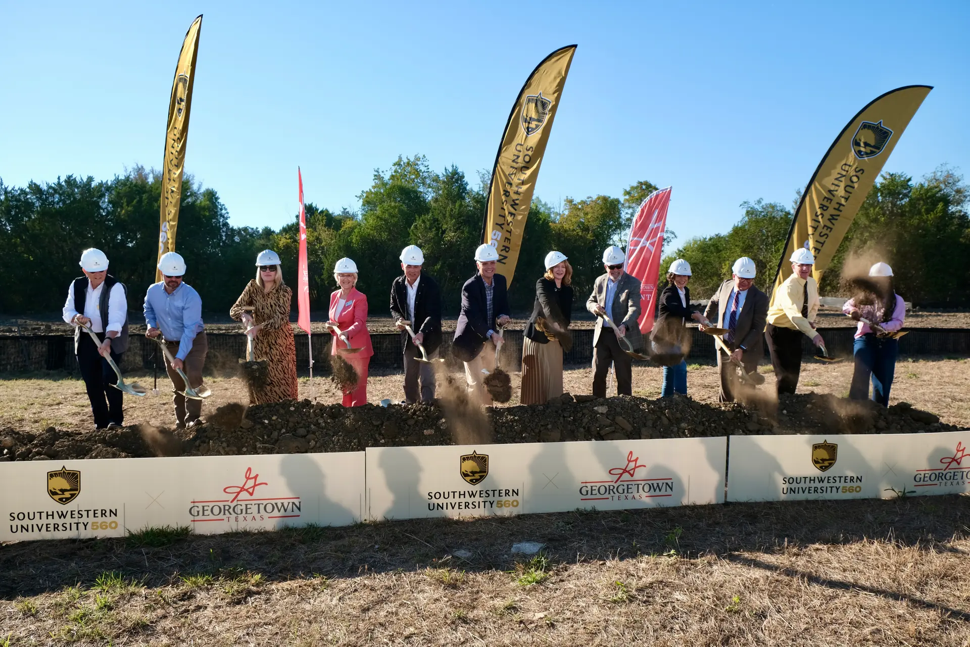 Officials break ground on Georgetown Customer Service Center, SU 560