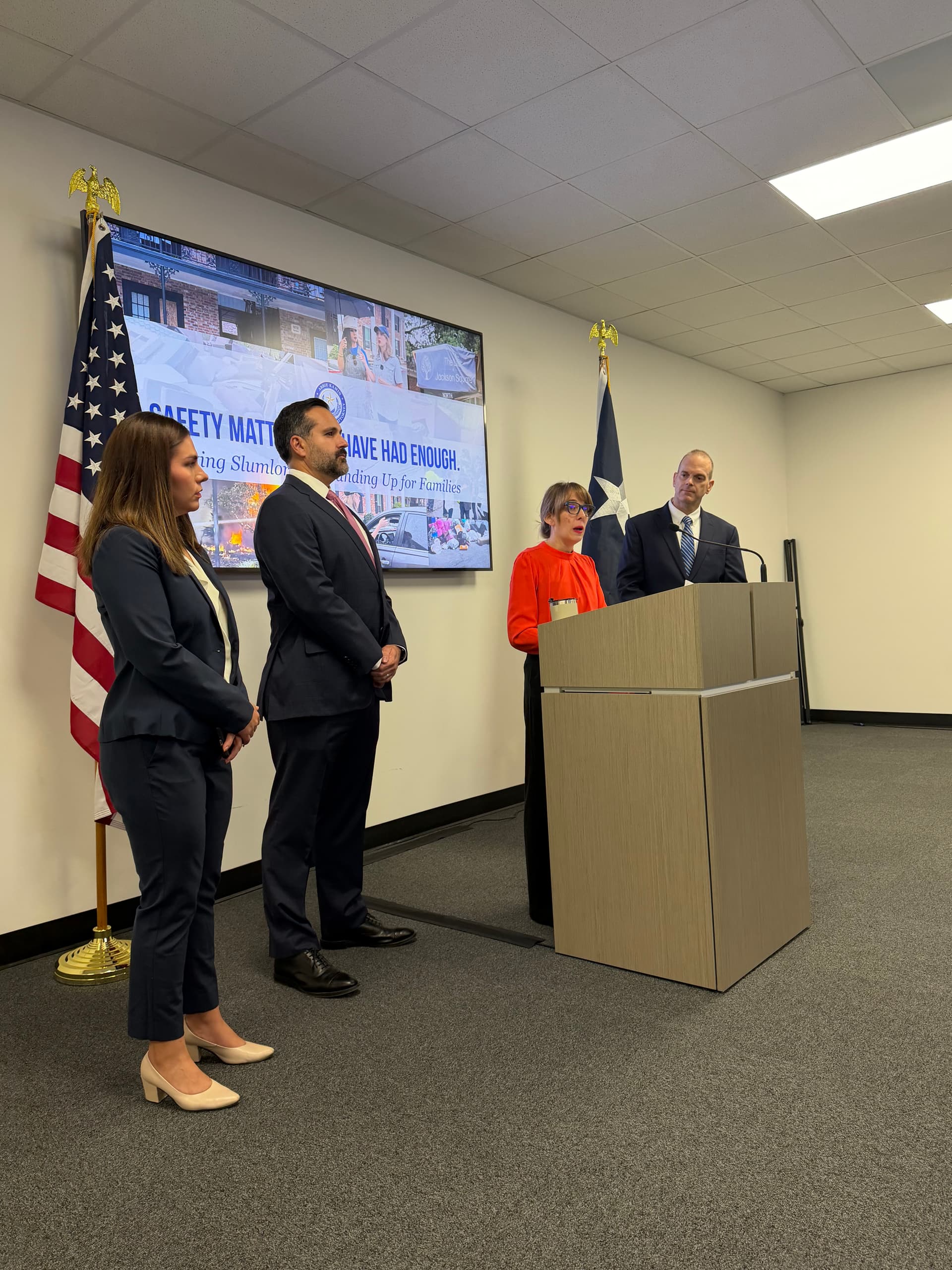 Harris County joins lawsuit against Meyerland apartment complex