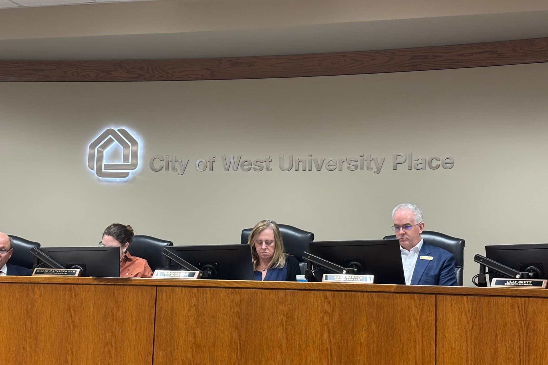 West U officials give initial direction in Buffalo Speedway Pedestrian Enhancements Project