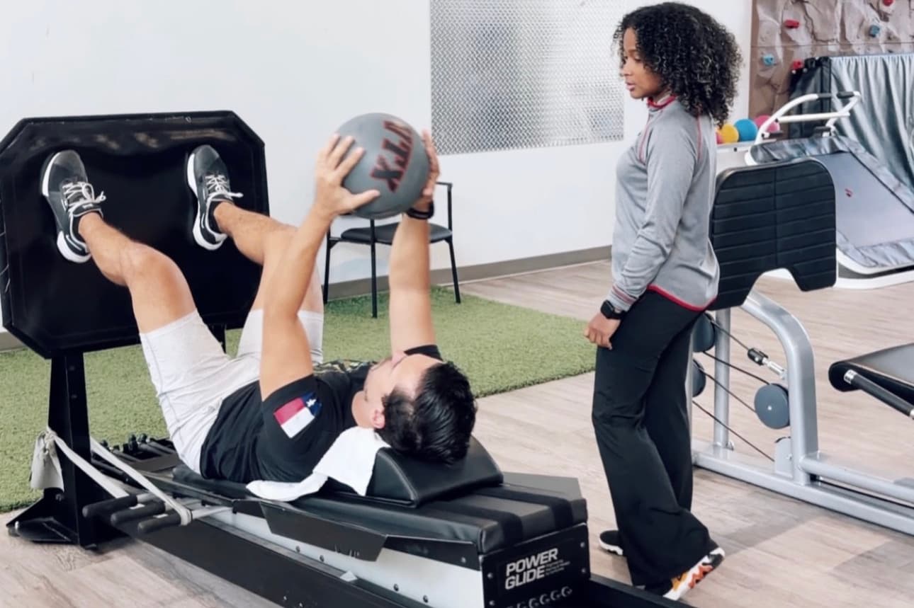 Houston-based physical therapy clinic brings new moves to Bellaire