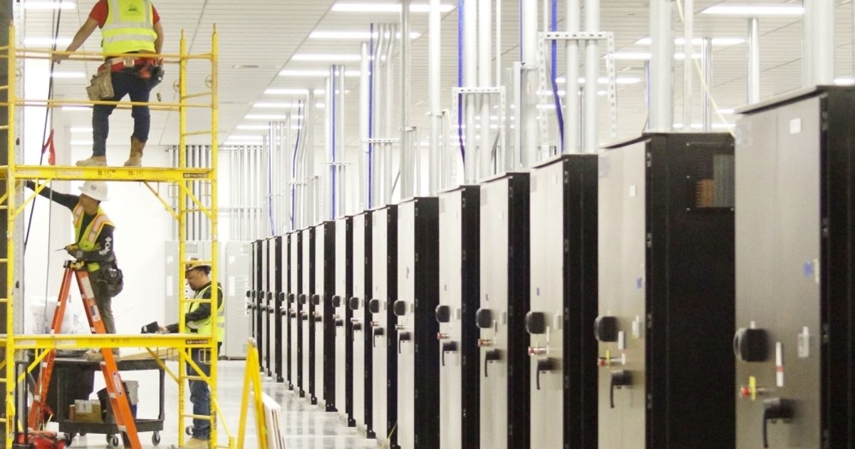 Texas lawmakers consider ending billion-dollar data center tax break