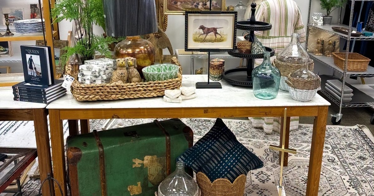 Richardson's Village Collective now selling clothing, gifts from local businesses