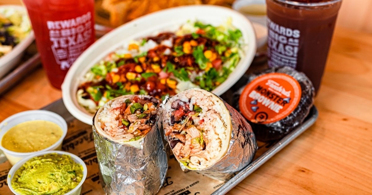 Freebirds World Burrito closes League City location