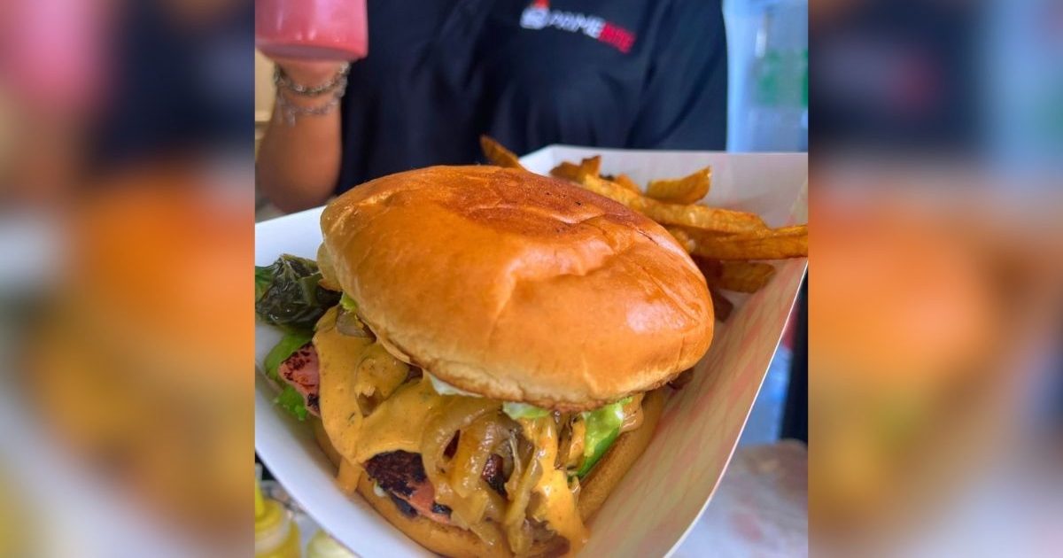 Burgers & boba: Check out 5 of the most-read restaurant updates in Bastrop this summer