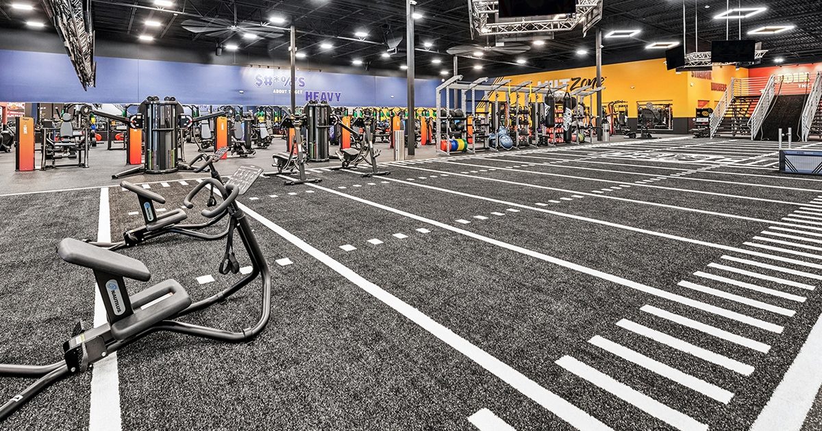 Crunch Fitness opens in Lakeway