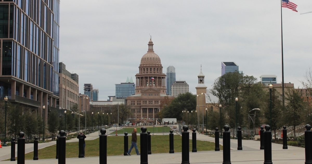 At state education board, Texans debate how Islam should be portrayed in high school history classes
