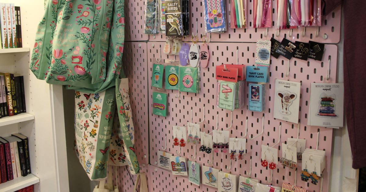 Consignment store, Rack and Relic, to open in downtown Plano