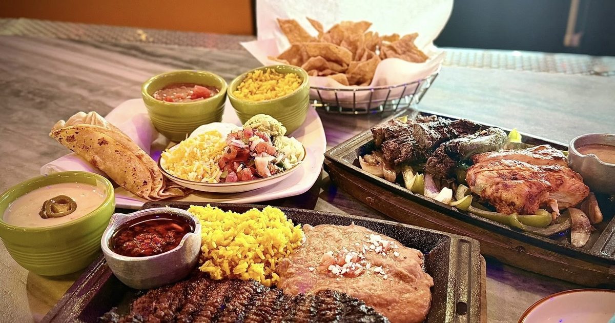 Coconut Grove closes in Kemah less than a year after opening
