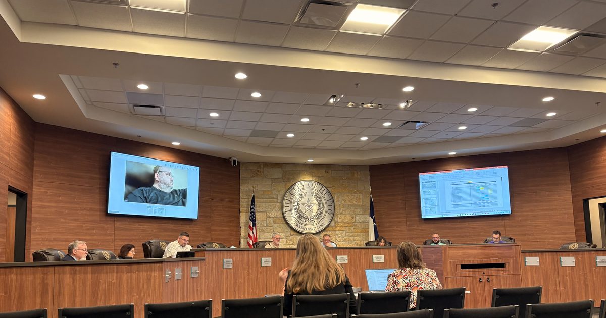 Hutto approves budget, no-new-revenue tax rate