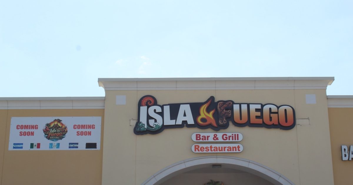 Isla y Fuego Bar and Grill now open near Richardson