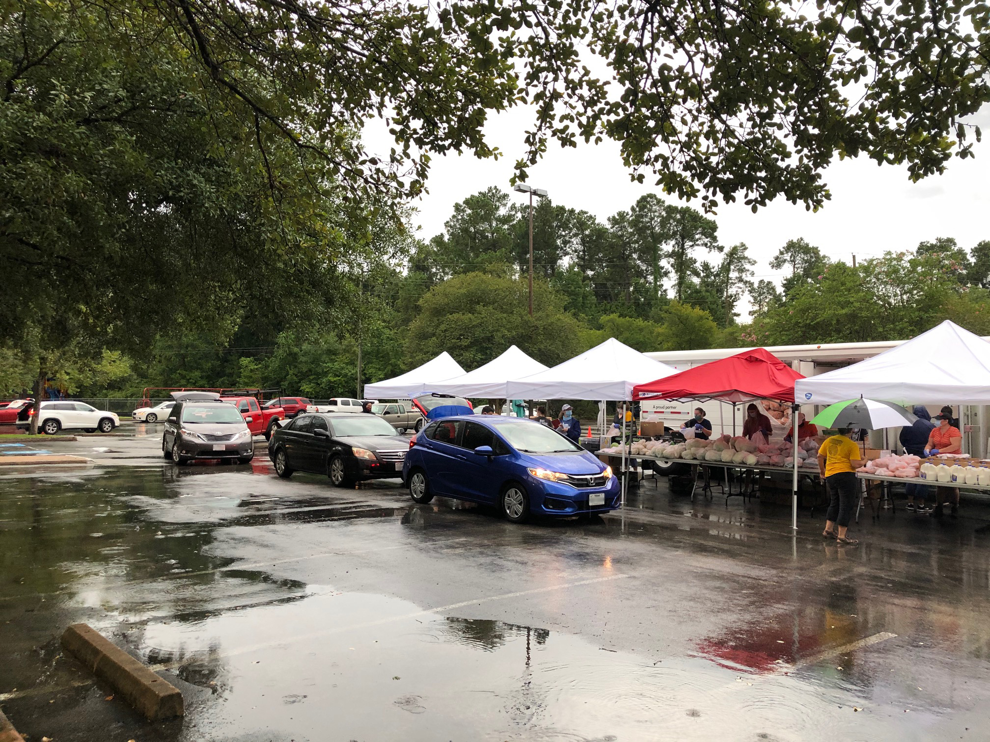 Houston Food Bank Distribution at Kinsmen Lutheran Church