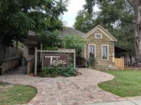 “Trending Fear”—a Travel Channel series that debuted in the fall—visited Old Town Tomball to film the episode “Ghost Train to Terror,” which aired Jan. 10 and features Tejas Chocolate & Barbecue. (Anna Lotz/Community Impact Newspaper)