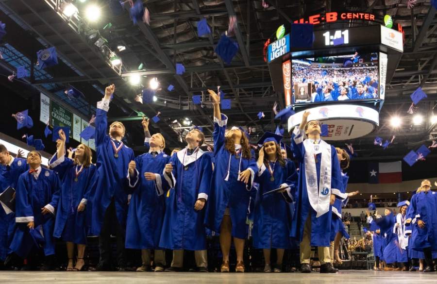 Like Highland Park, Arlington ISD will use the Cowboys' AT&T Stadium for  graduations