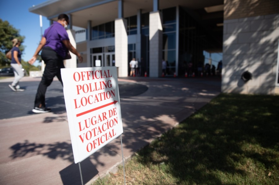 Dallas Area Rapid Transit is providing free rides to polling locations during the two Saturdays of early voting and on Election Day, Nov. 3. (Liesbeth Powers/Community Impact Newspaper)