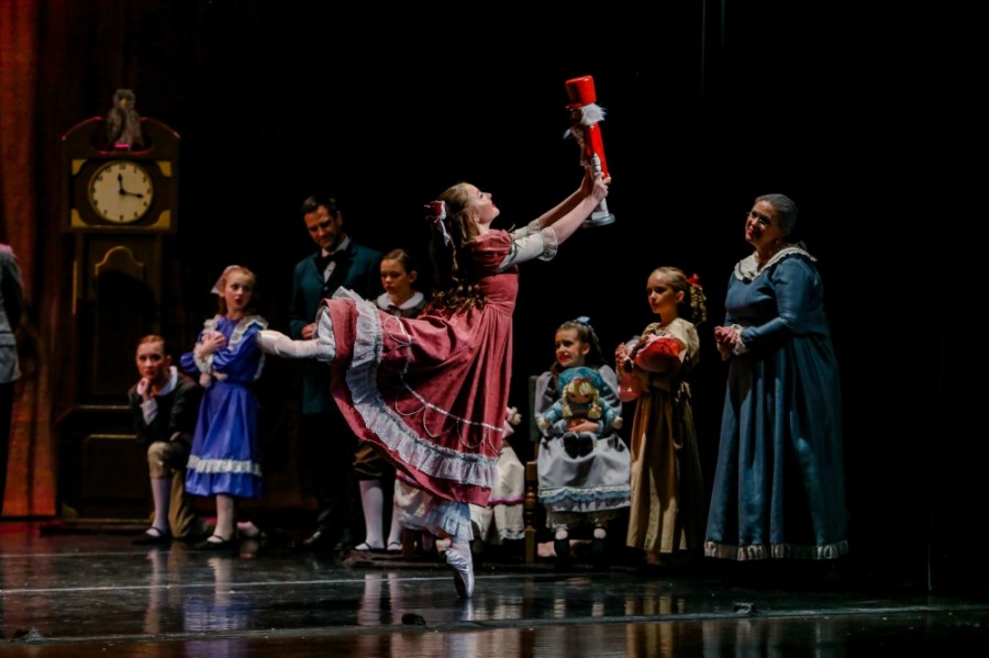 Vitacca Dance is hosting a performance of "The Nutcracker" ballet Nov. 27-29 in The Woodlands. (Courtesy Vitacca Dance)