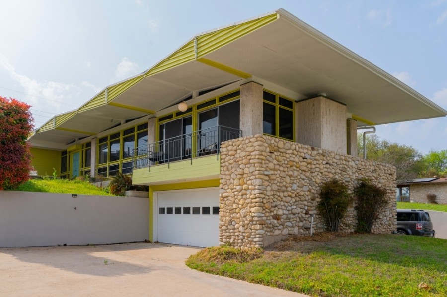Preservation Austin's virtual homes tour will focus on the Rogers-Washington-Holy Cross historic district in East Austin this June. (Courtesy Lauren Kerr)
