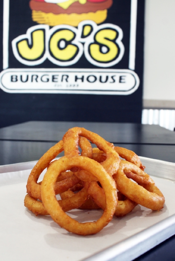 jc-s-burger-house-in-plano-offers-10-hamburger-varieties-sides-community-impact