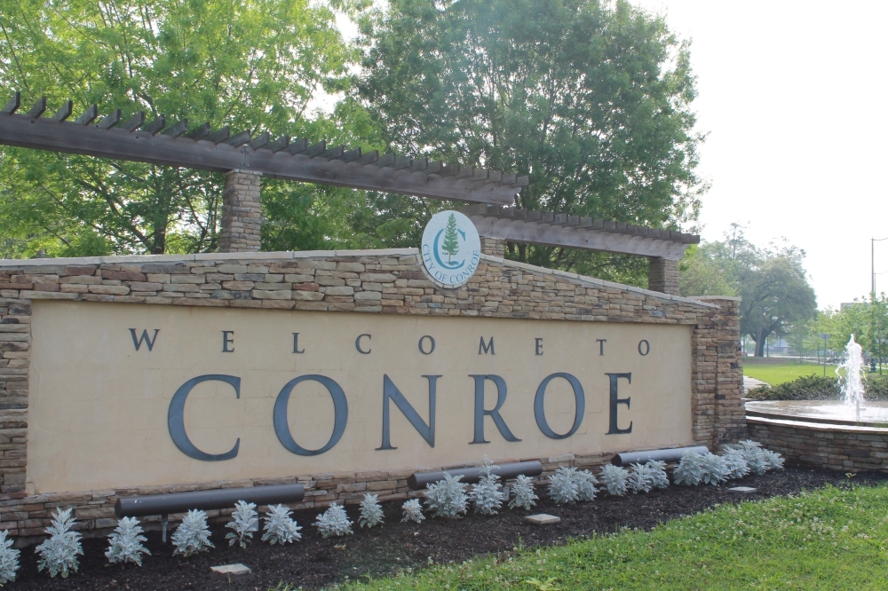 Residents voiced concerned about the proposed Colliers Pointe development at Conroe's City Council workshop July 21. (Community Impact Newspaper staff)