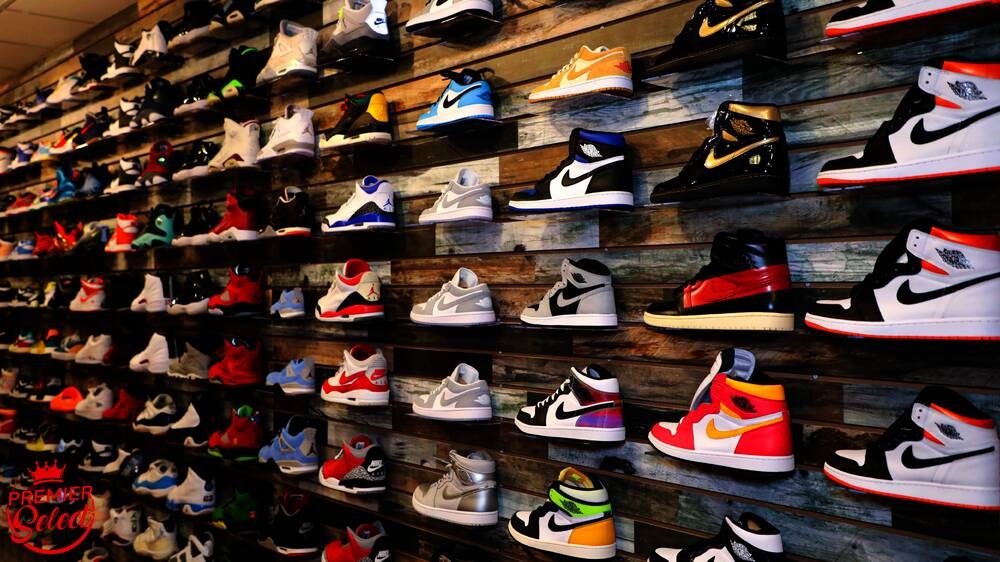 Shoe Stores