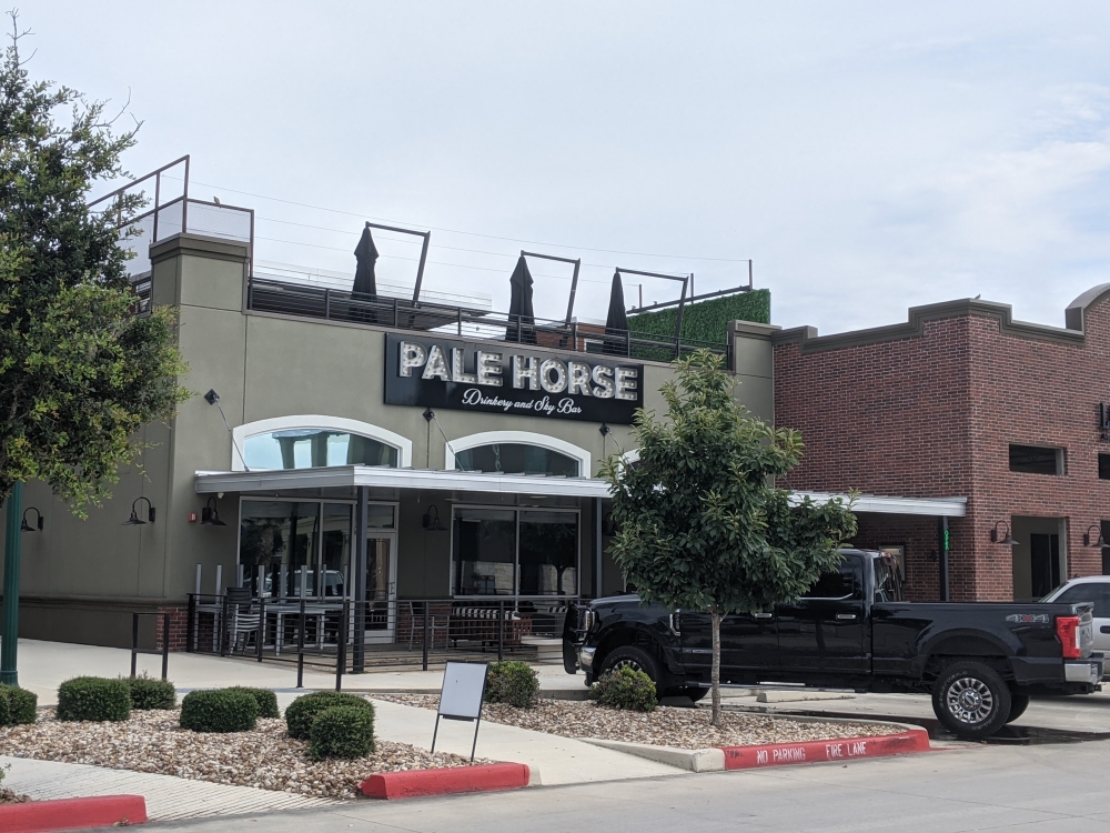 Pale Horse Drinkery & Skybar closed in late July. (Lauren Canterberry/Community Impact Newspaper)