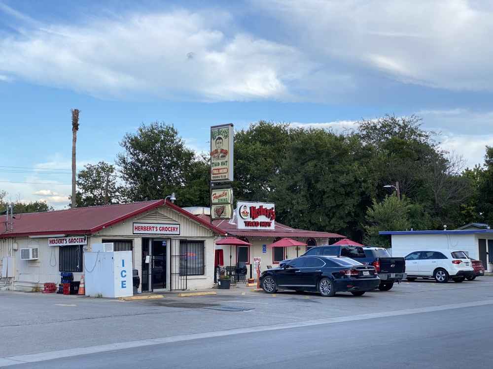 Herbert’s Taco Hut is located on Riverside Drive. (Eric Weilbacher/Community Impact Newspaper)