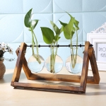 No Thorns Floral Decor & More, a shop selling indoor and outdoor plant-based home decor, will celebrate its grand opening Oct. 23 with a ceremony at noon. (Courtesy Theresa Walker)