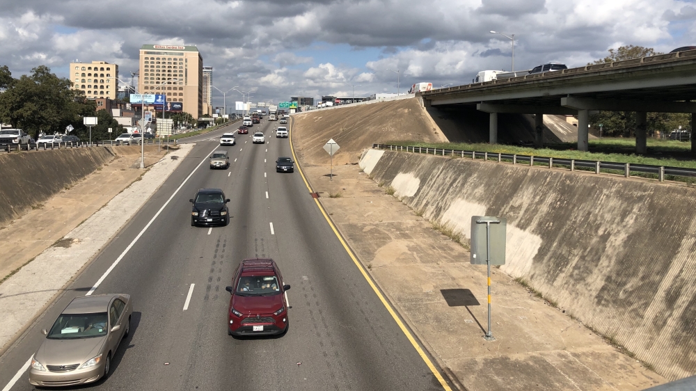 The city will open a virtual open house Dec. 15 with renderings for its I-35 cap and stitch proposal. (Benton Graham/Community Impact)
