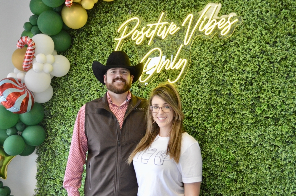 Owners Chris and Ronnie Swingler opened Leander Nutrition in 2018. (Taylor Girtman/Community Impact Newspaper)
