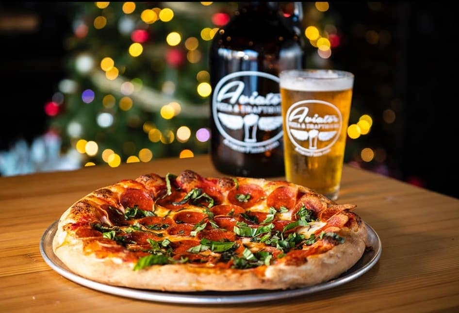 Aviator Pizza & Drafthouse offers vegan and gluten-free pizzas. (Courtesy Aviator Pizza & Drafthouse)