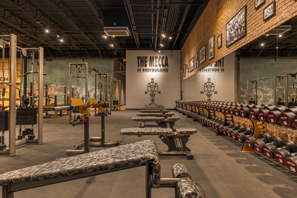 Gold's Gym celebrates grand opening in Northchase Plaza