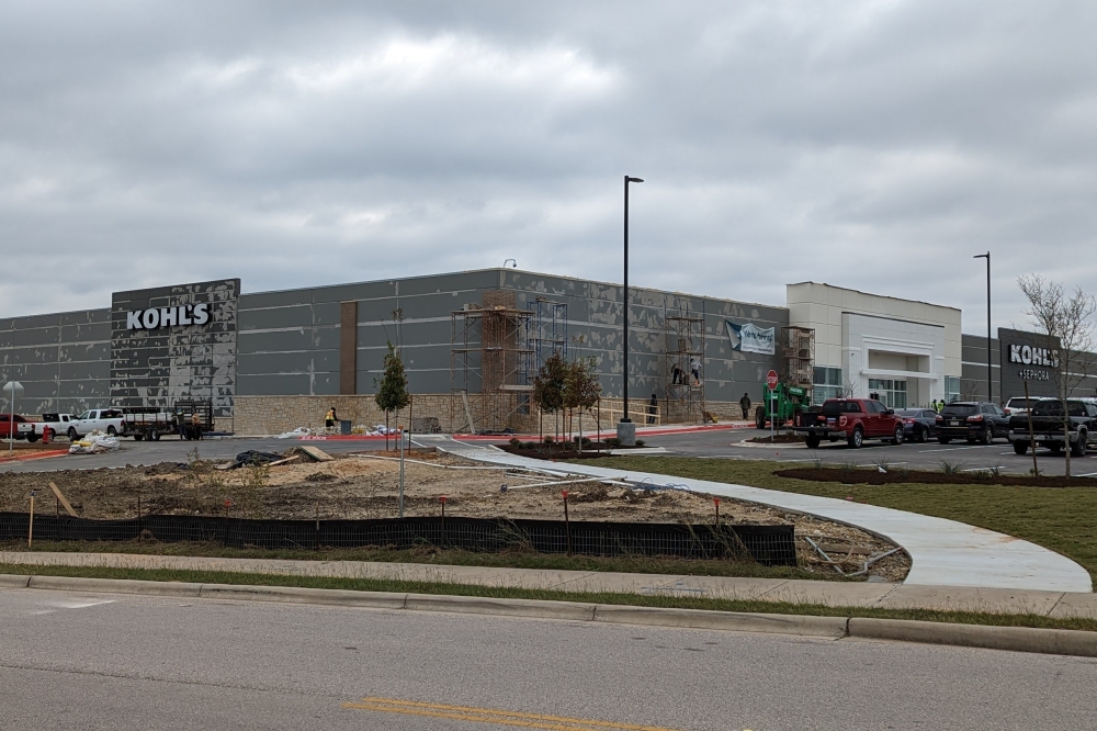 Kohl's set to open in Garden City