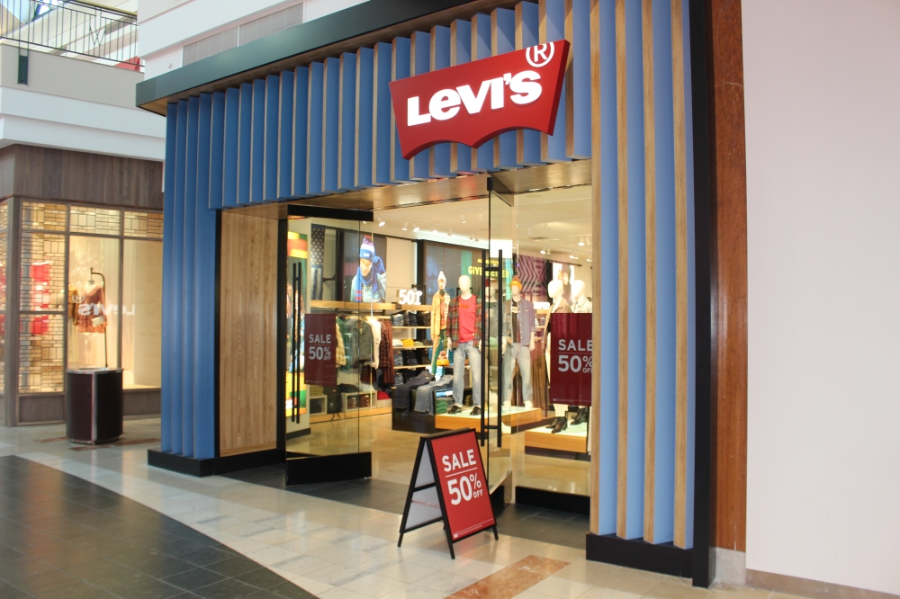 Levi's opens at The Woodlands Mall selling jeans and other clothing |  Community Impact