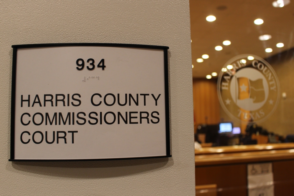 Harris County commissioners support bill to create 6 new district courts