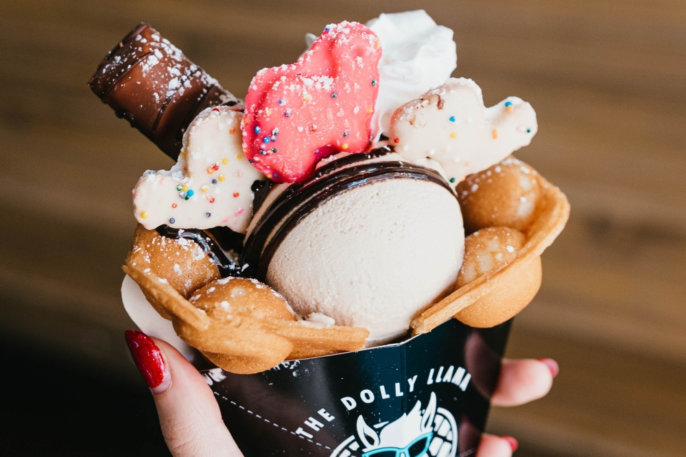 Dolly Llama Waffle Master location opens in Shenandoah's Metropark