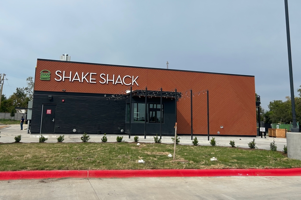 Shake Shack — Circle East