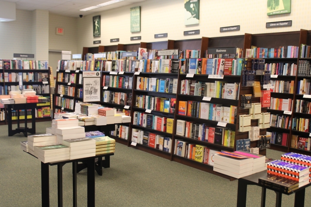 Barnes & Noble Bookstore in The Woodlands, TX