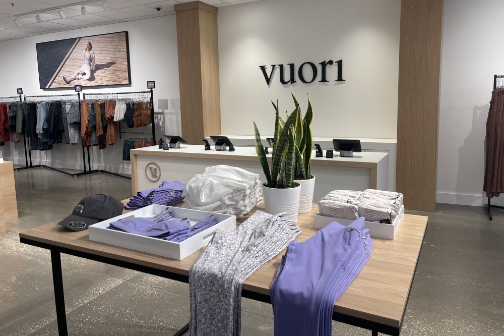 Vuori now offering athletic apparel to Houston Premium Outlets