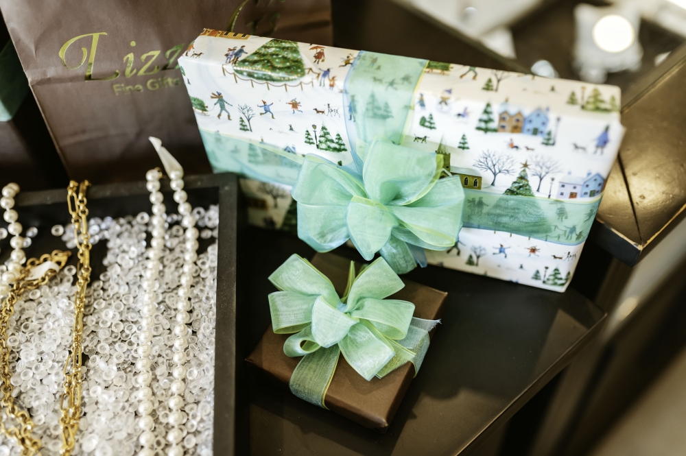 Gift Wrap Ribbon - The Buy Guide