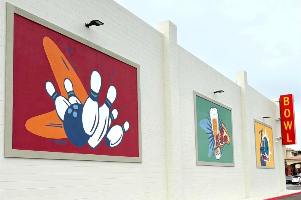 Galveston Primetime Theater Expands Entertainment Options With Bowling 