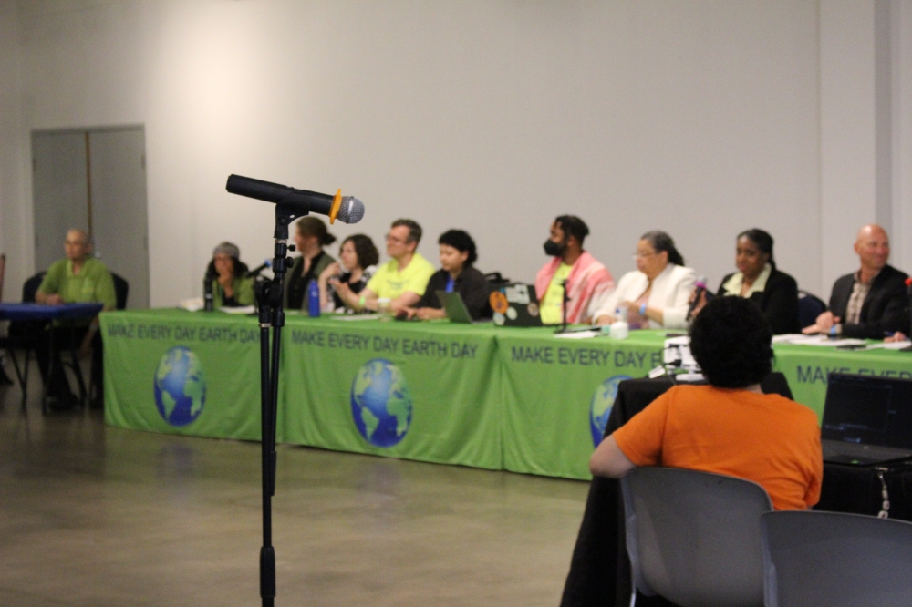 Six environmental and community groups from across the Houston area gathered with officials from the EPA’s Region 6 office for an April 24 panel hosted by nonprofit Fort Bend County Environmental Organization. (Kelly Schafler/Community Impact)