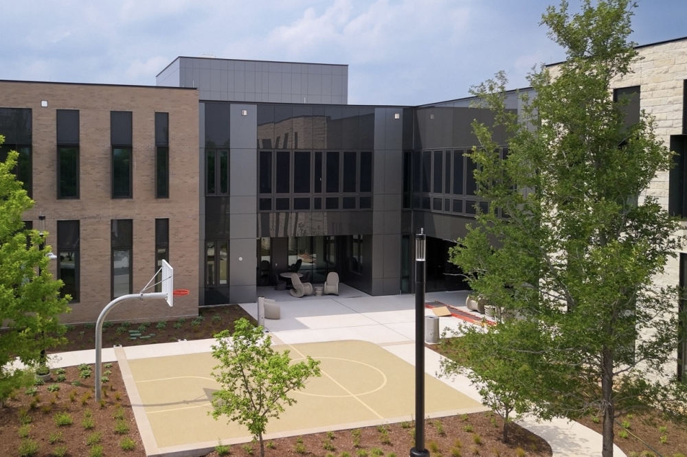 The new Austin State Hospital features 11 courtyards with a mix of active and sensory features. (Courtesy Texas Health and Human Services Commission)