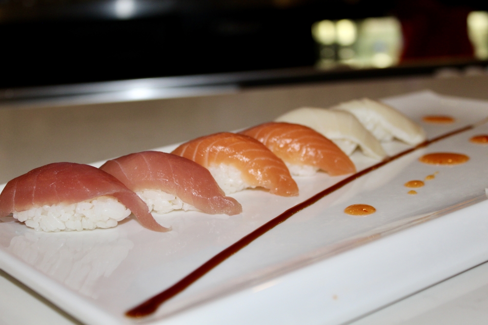 Sushi Haya uses fresh salmon and tuna. (Jovanna Aguilar/Community Impact)