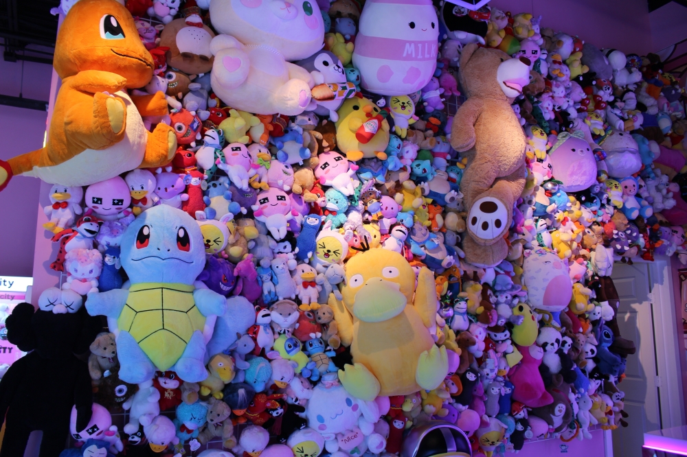 Claw City offers a variety of plush toys as prizes. (Kelly Schafler/Community Impact)