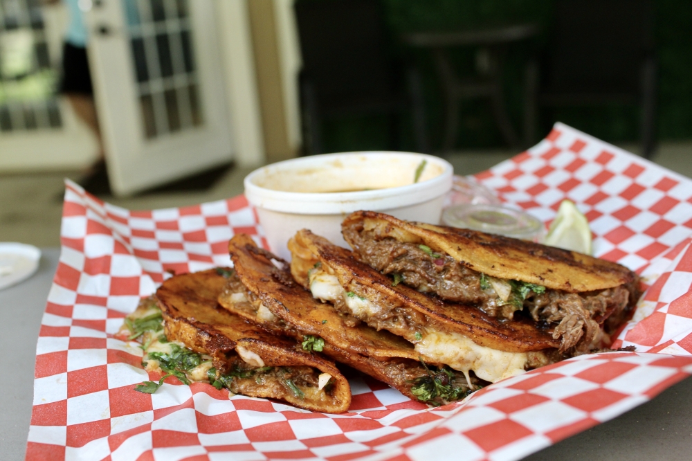 The beer garden's permanent food truck as of August Takos La Gorda offers queso birria tacos amongst other Mexican dishes. (Jovanna Aguilar/ Community Impact)