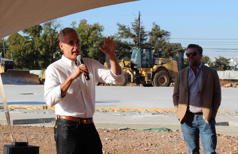 Mayor Josh Schroeder speaks briefly at the kickoff event after Carter Perrin, noting the development is the first of its kind in Georgetown. (Anna Maness/Community Impact)