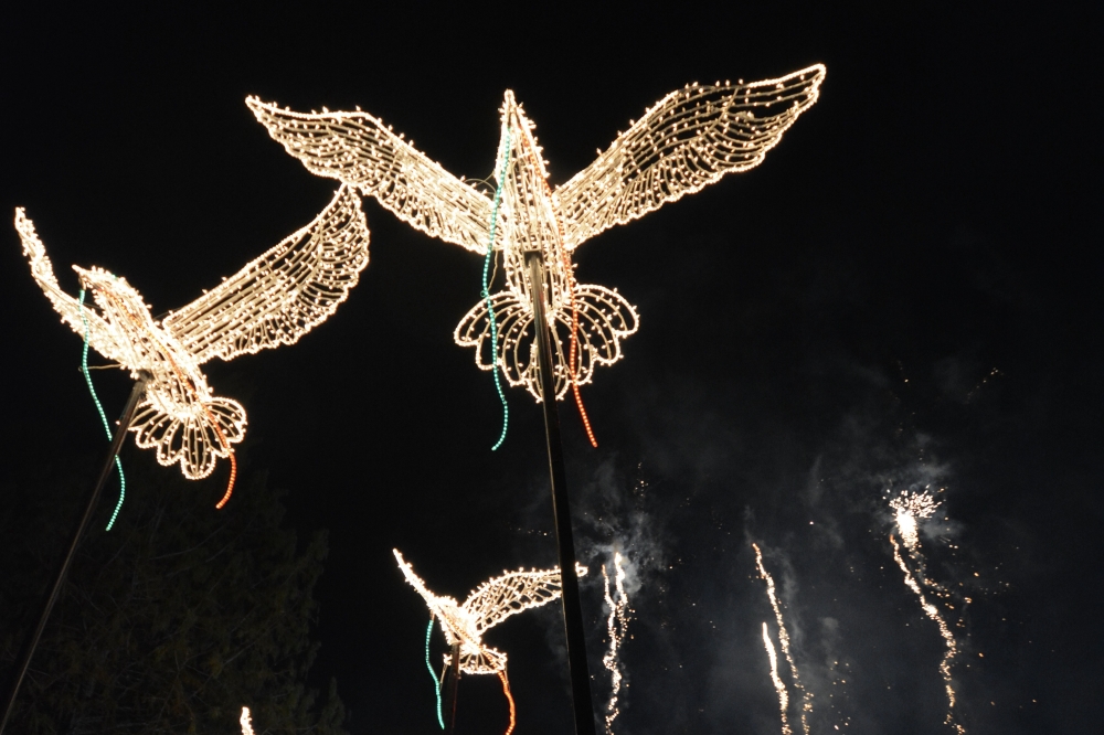 The Lighting of the Doves festival signifies the start of the holiday season. (Courtesy The Woodlands Township)