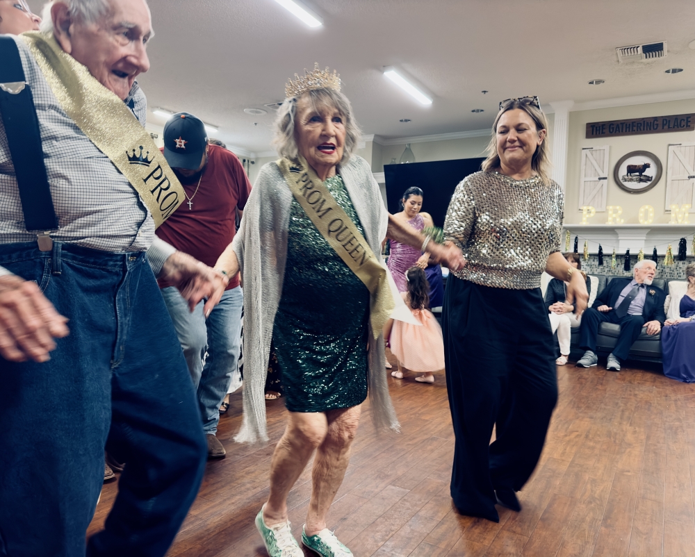 Argent Court Assisted Living residents danced at their senior prom in April. (Amanda Cutshall/Community Impact)