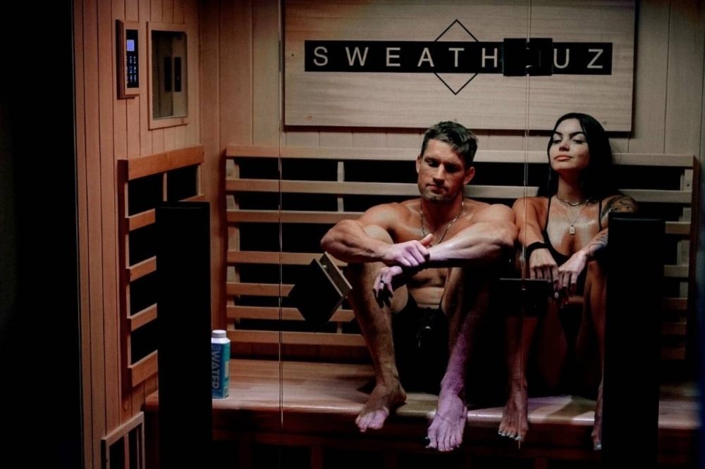 This all-inclusive wellness recovery business offers a full-body private experience with infrared saunas, cold plunges and Vitamin C showers. (Courtesy SweatHouz)